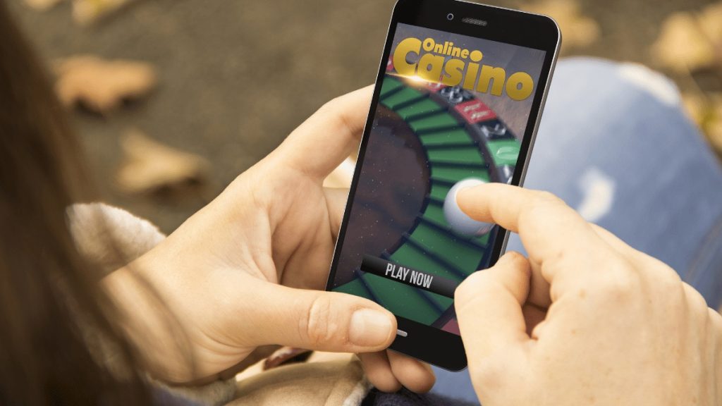 Is there an optimal time to play online slot machines for jackpots?
